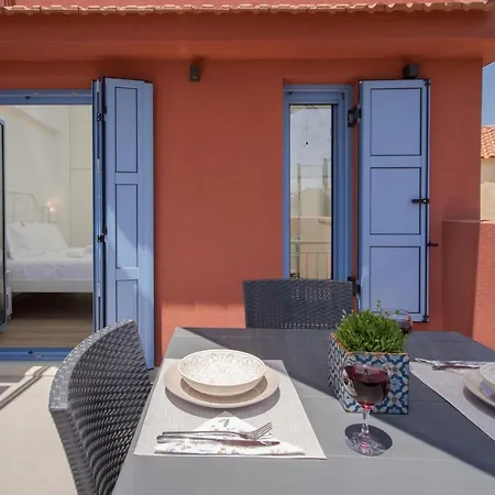 Mouse House With Sea View And Mini Pool Holiday home *